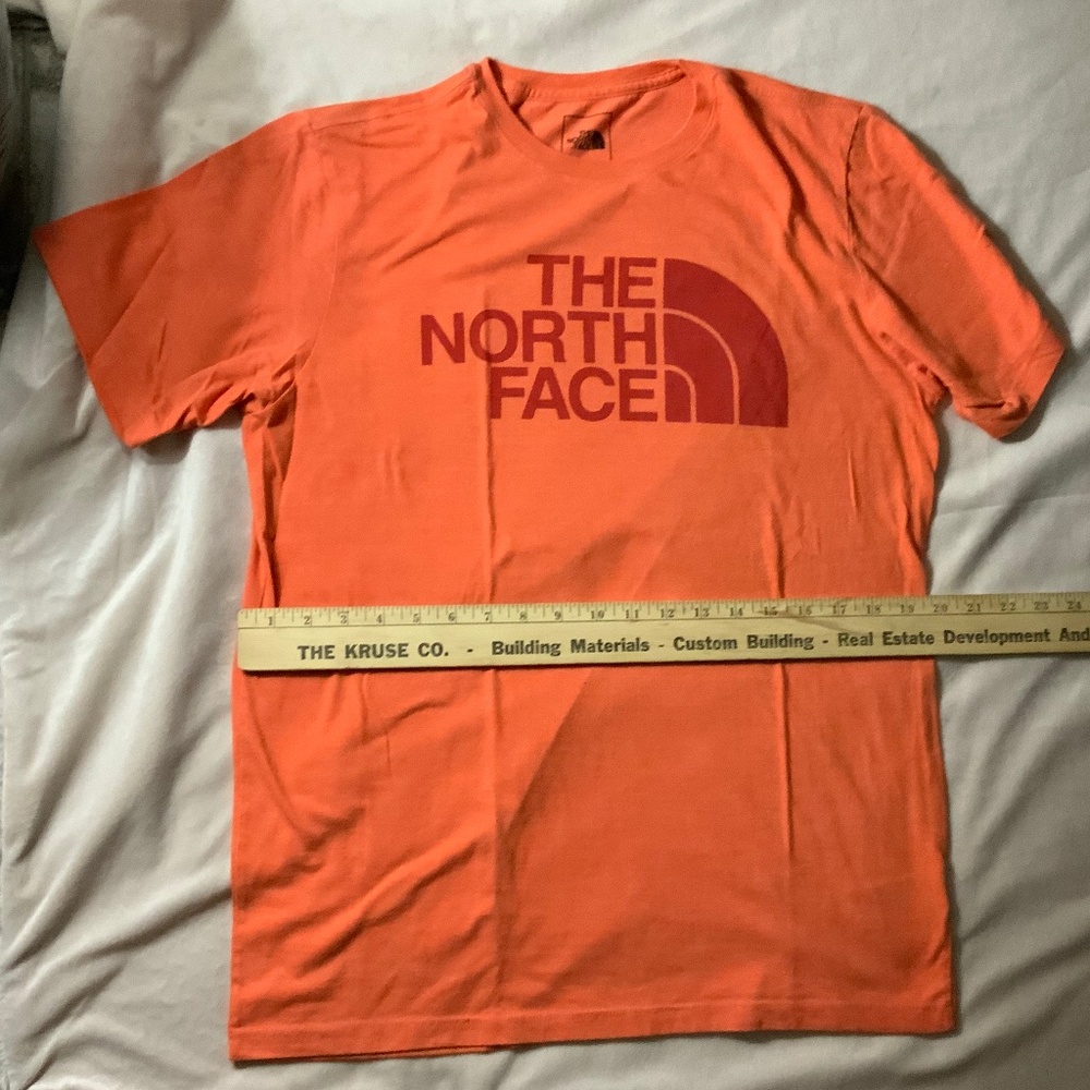 The North Face Orange L Short Sleeve Adventure Outdoor Hiking Cabincore - Picture 3 of 5